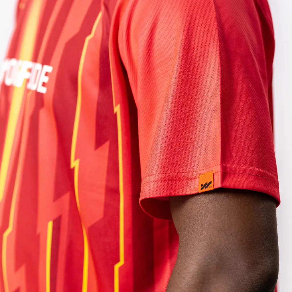 ODO_tshirt_red_009.webp